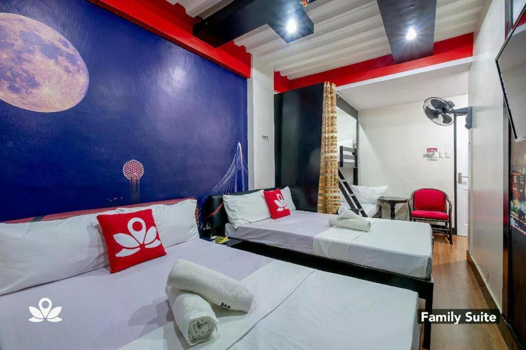 Sabel Travelers Inn Laoag Exteriör bild